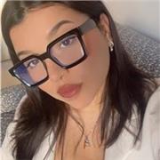 Ciao a tutti ! Sono una studentessa di Giurisprudenza, diplomata al Liceo Scientifico con 95/100. Mi offro per dare ripetizioni , aiuto compiti, svolgimento di tesine e lavori extracurricolari. Sono disponibile sia in modalità online attraverso videochiam